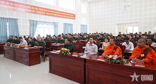 កងកម្លាំងការពារព្រំដែនចូលរួមការប្រឡងភាសាខ្មែរនៅខេត្ត An Giang